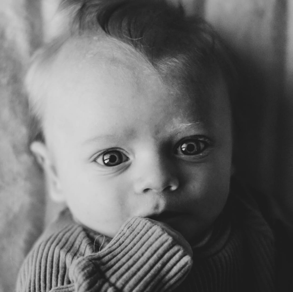 Meet your Posher, Boni - Picture 2 of 5